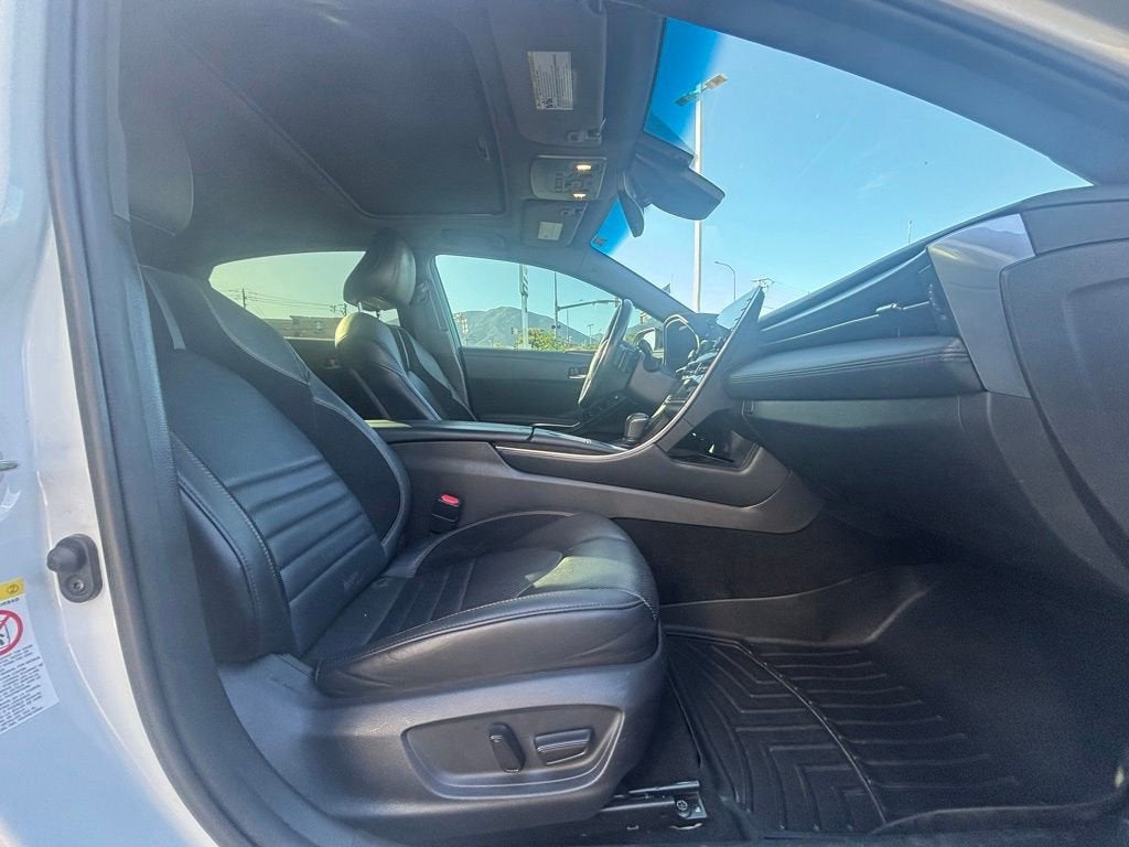 2019 Toyota Avalon Hybrid Limited
