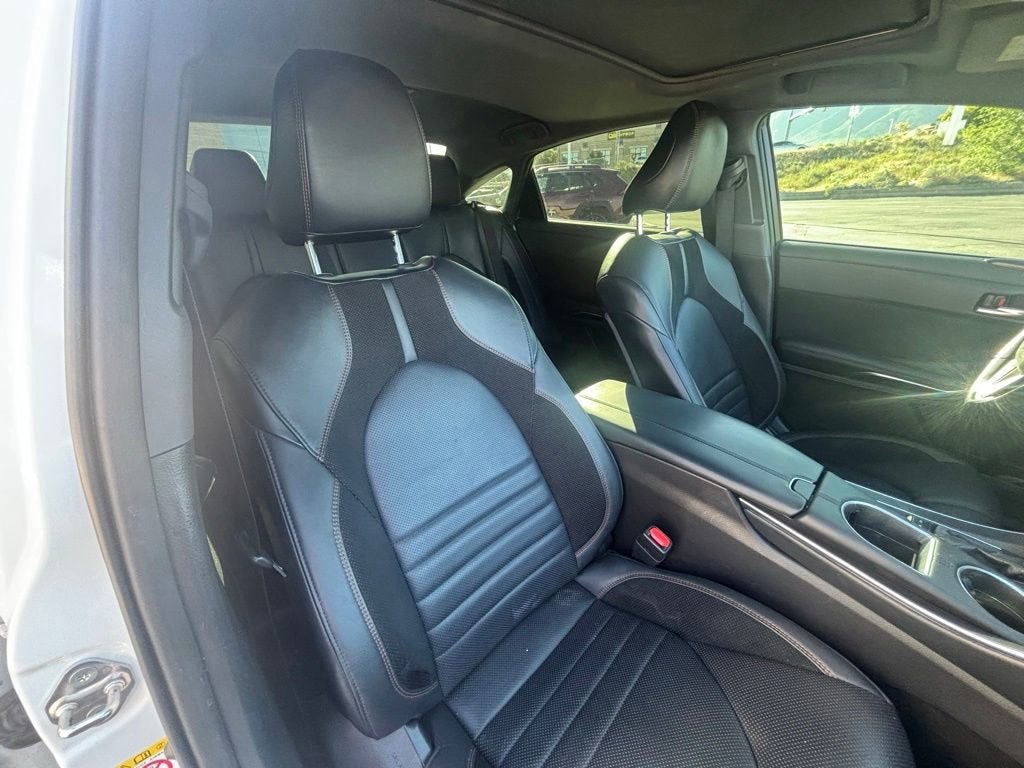 2019 Toyota Avalon Hybrid Limited