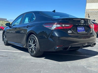 2021 Toyota Camry SE