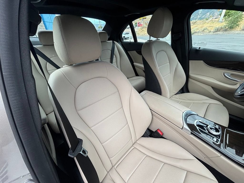 2019 Mercedes-Benz C 300 4MATIC®