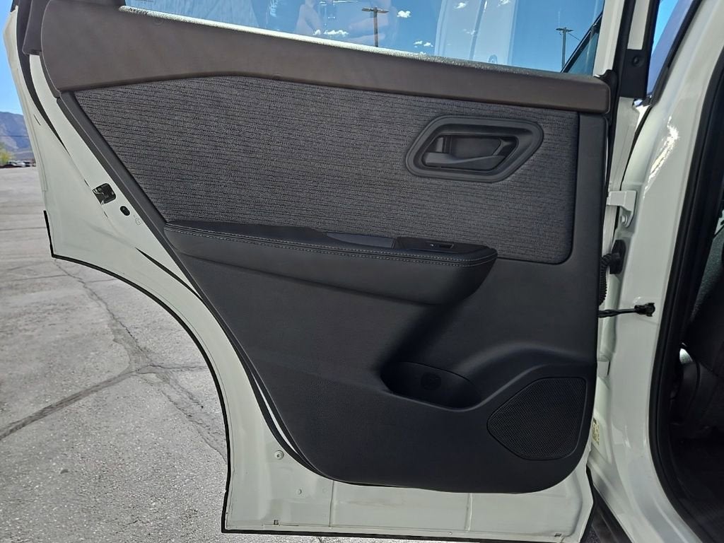 2021 Nissan Rogue S