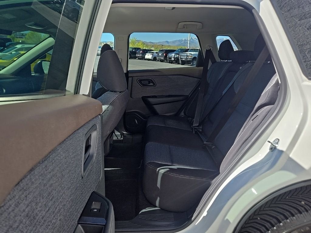 2021 Nissan Rogue S