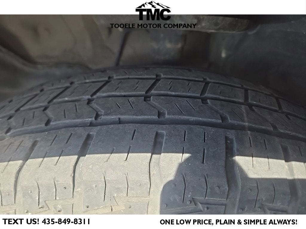 2017 Nissan Pathfinder SV