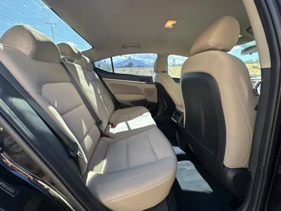 2018 Hyundai Elantra SEL