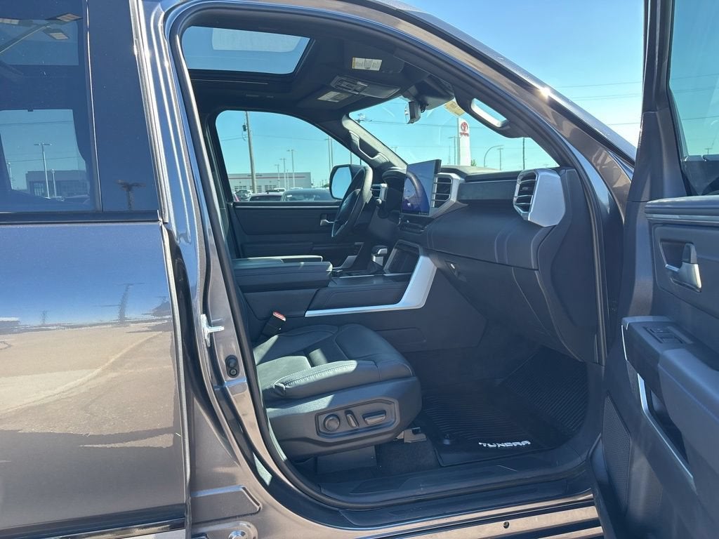 2023 Toyota Tundra 4WD Platinum