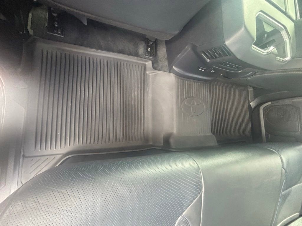 2025 Toyota Tundra Platinum