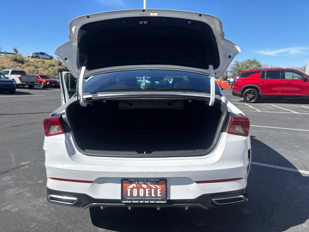 2022 Kia K5 GT-Line