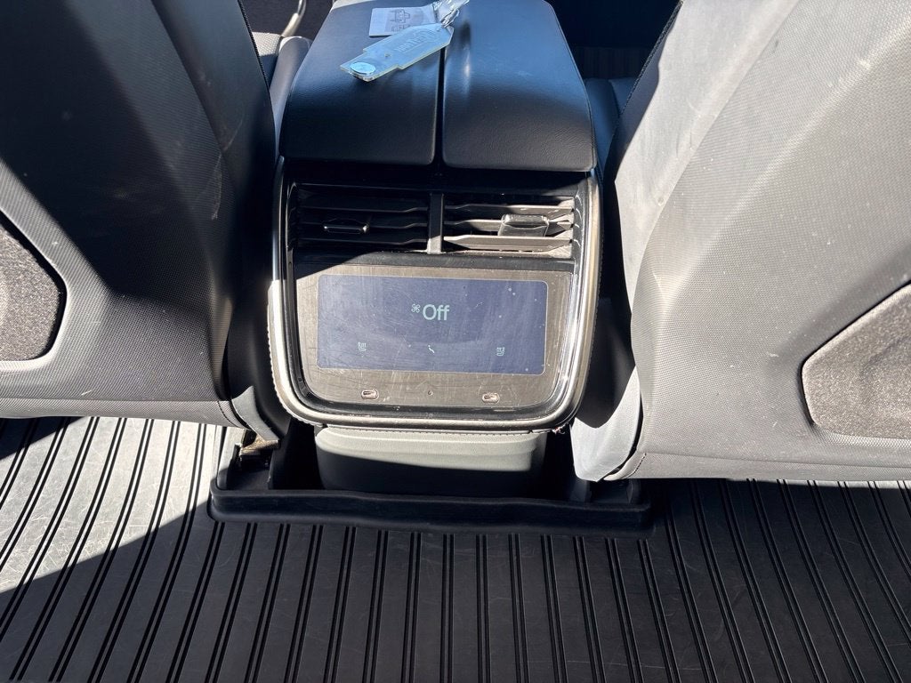 2022 RIVIAN R1T Launch Edition