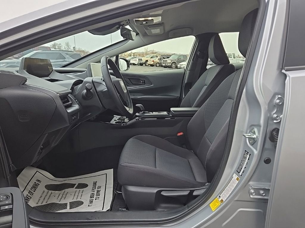 2024 Toyota Prius LE