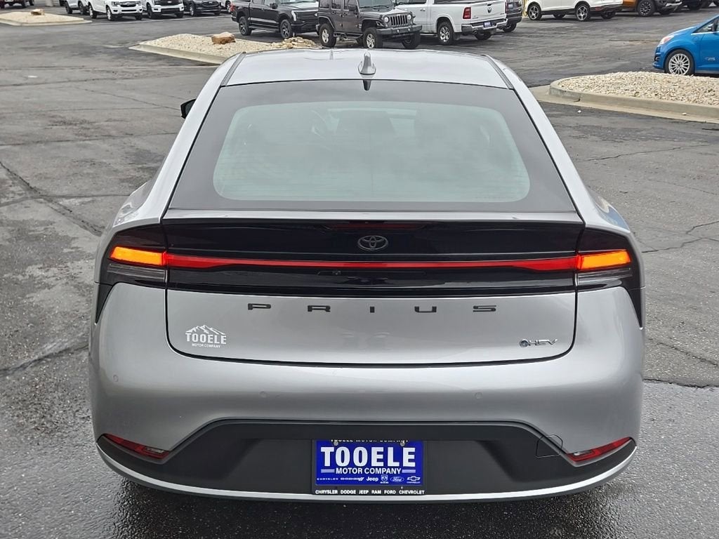 2024 Toyota Prius LE