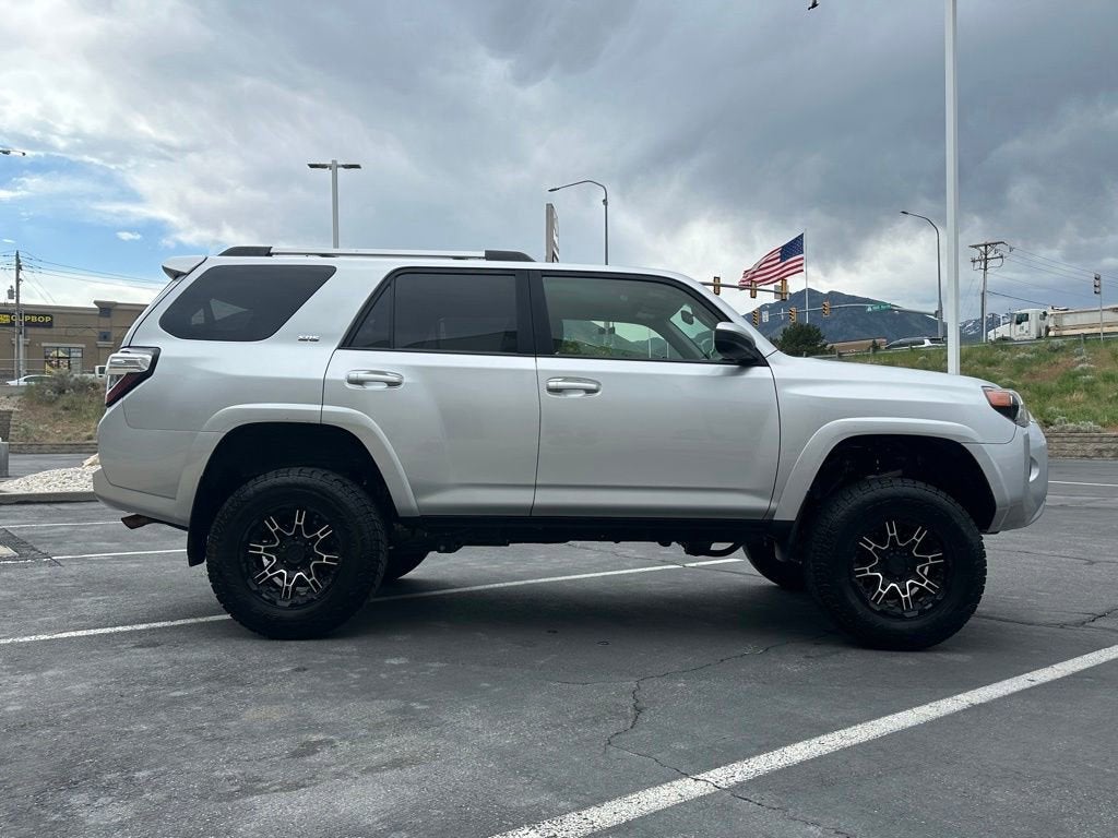 2019 Toyota 4Runner SR5