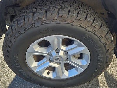 2022 Toyota 4Runner SR5