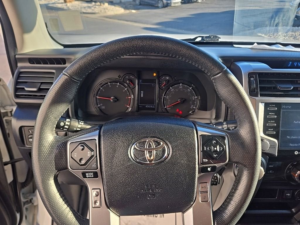 2022 Toyota 4Runner SR5