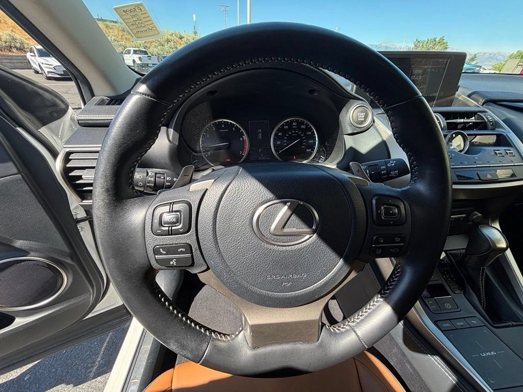 2021 Lexus NX 300 NX 300