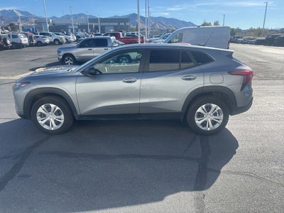 2025 Chevrolet Trax LS