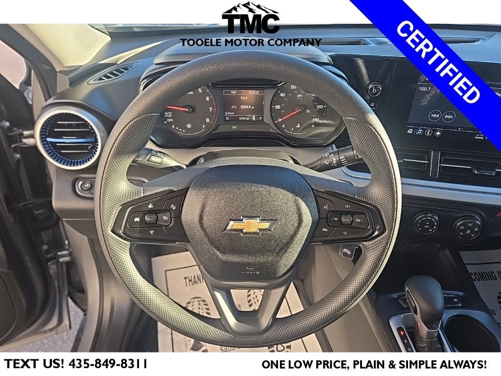 2025 Chevrolet Trax LS