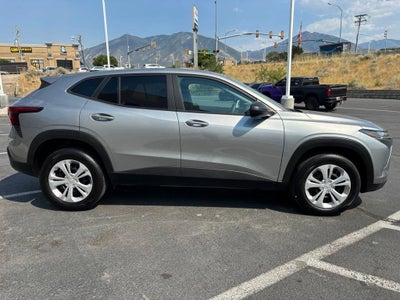 2025 Chevrolet Trax LS