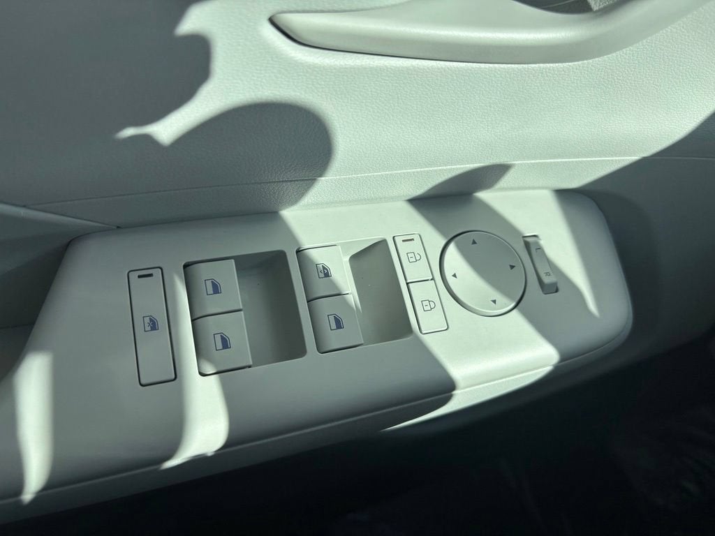 2025 Hyundai Kona Electric SEL