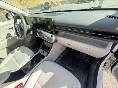 2025 Hyundai Kona Electric SEL