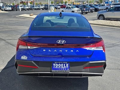 2025 Hyundai Elantra SEL Sport