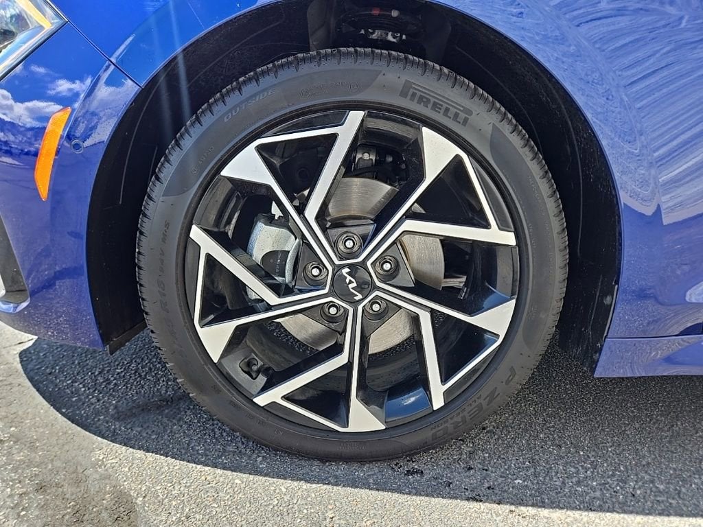2026 Kia K5 EX