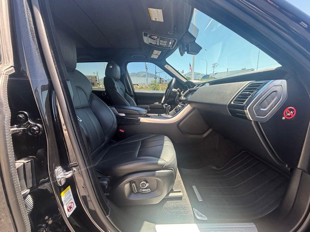 2017 Land Rover Range Rover Sport 3.0L V6 Supercharged HSE