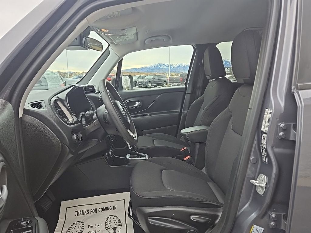 2023 Jeep Renegade Latitude