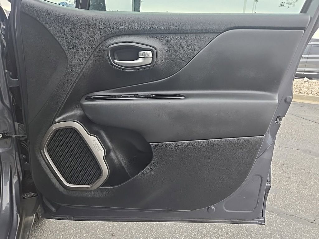 2023 Jeep Renegade Latitude