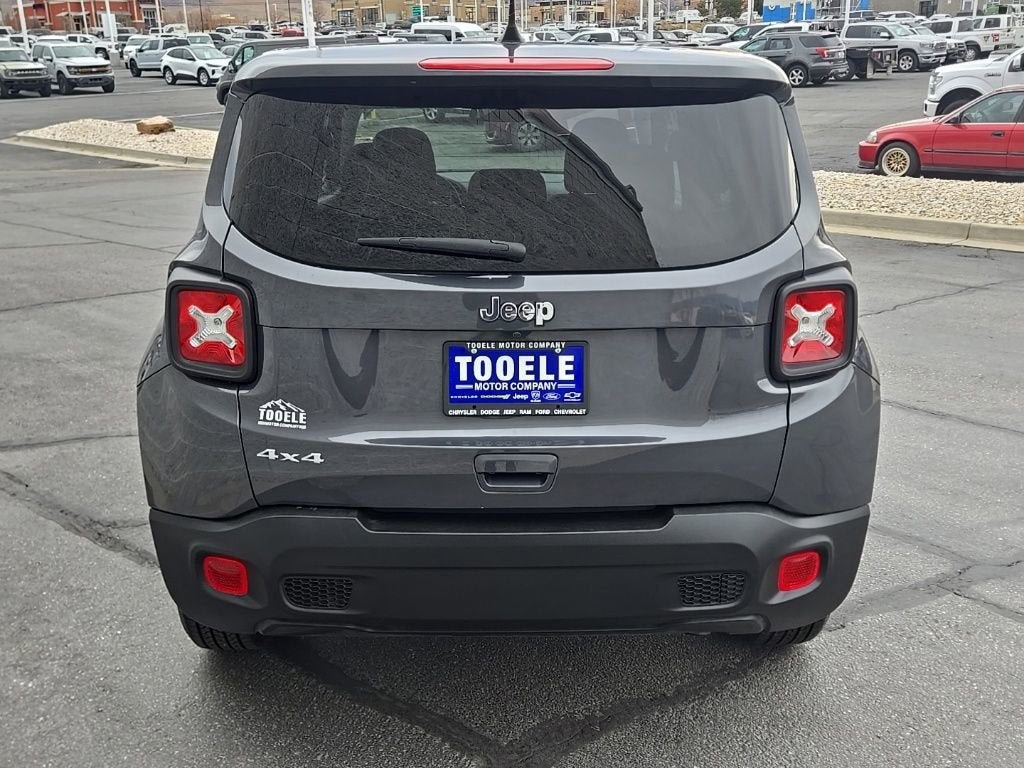 2023 Jeep Renegade Latitude